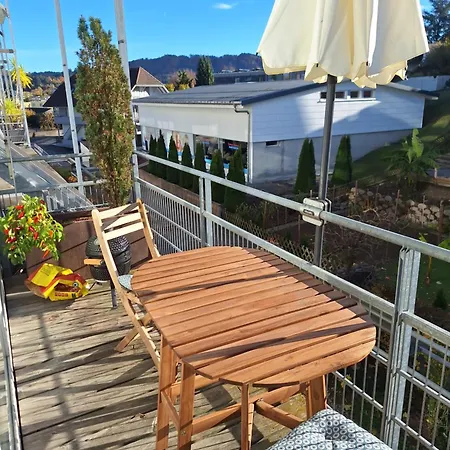 Alfred's Loft Nahe Bern Apartman *